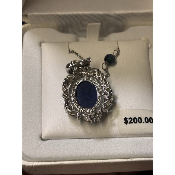Cameo Blue Stones NIB Necklace - Picture 4 of 5